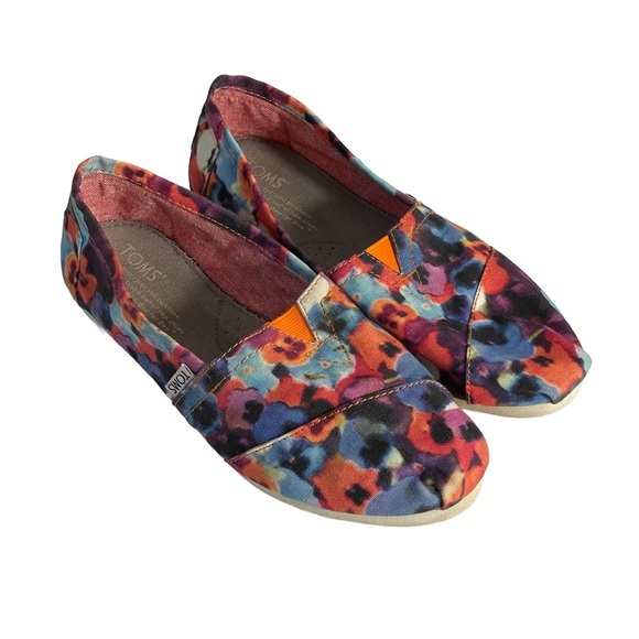 Toms Women’s Multicolor Floral Pansies Canvas Slip On Loafer Shoes Sz 7 - Picture 1 of 10